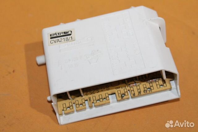 Модуль (плата управления) двигателем Whirlpool AWG Модуль (плата управления) двигателем Whirlpool AWG