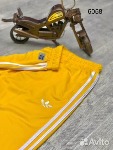 Спортивные штаны Adidas (Адидас) различные цвета Спортивные штаны Adidas (Адидас) различные цвета