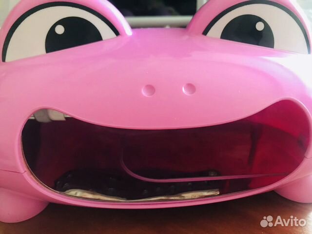 Лампа для ногтей