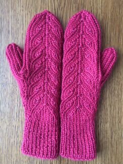 Варежки ручной работы