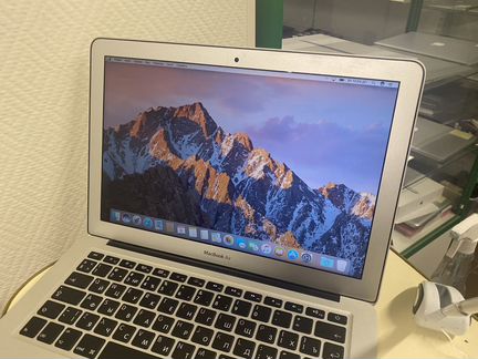 Macbook AIR 2015 13.3 дюйма \новый аккумулятор