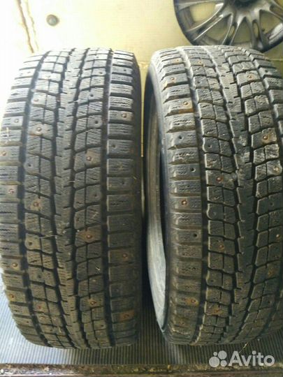 Dunlop SP Winter Ice 01 205/55 R16