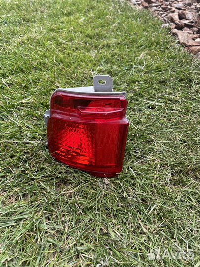 Задний фонарь в бампер для toyota land cruiser 200