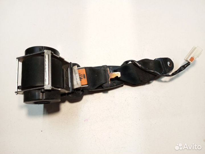 Ремень безопасности задний Mazda Mazda3 BK Z6 2007
