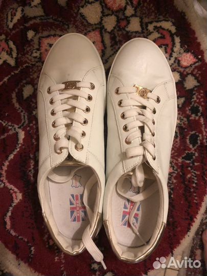 Женские кожаные кеды Keddo