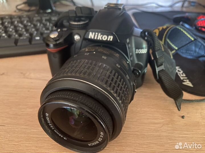 Зеркальный фотоаппарат Nikon D3000