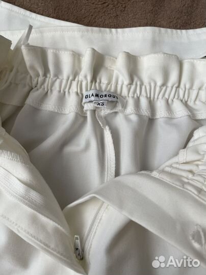 Брюки белые Glamorous xs