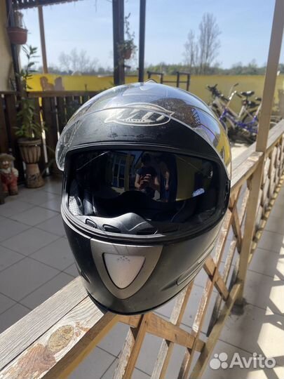 Шлем для мотоцикла черный