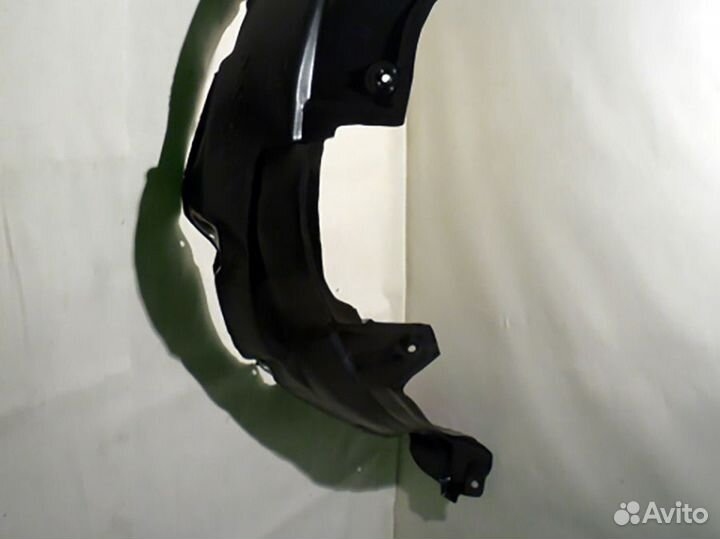 Подкрылок передний правый Тойота Рав 4 Rav4 05-13