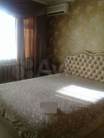 3-к. квартира, 92 м², 3/10 эт.