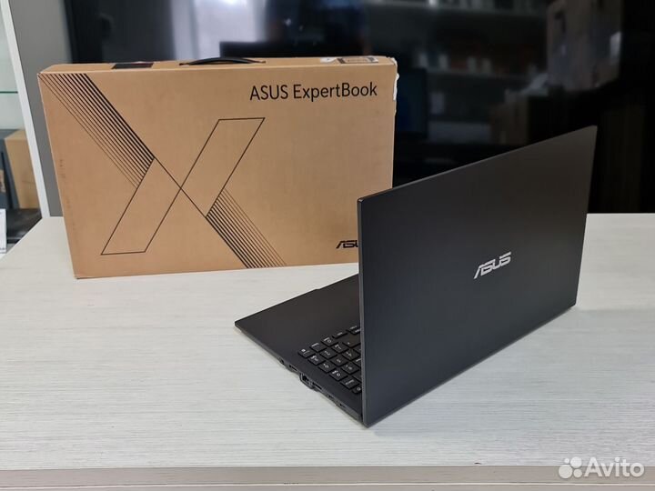 Ноутбук Asus ExpertBook b1502cg