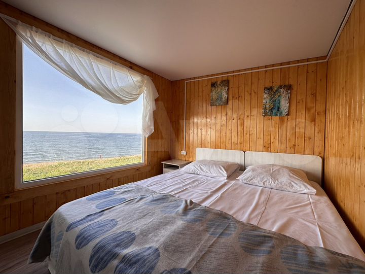 Дом 12 м² на участке 2 га