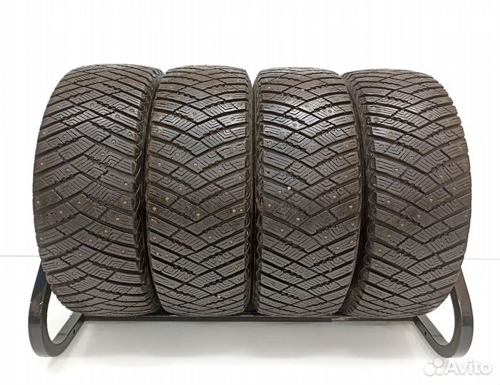 Goodyear Ultragrip Ice Arctic 225/55 R18