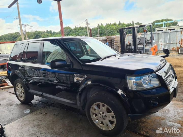 Амортизатор двери багажника Land Rover Freelander