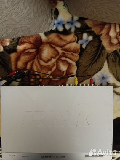 Видеоплеер/DVD-проигрыватель BBK