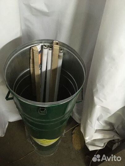 Контейнер для ртутных ламп