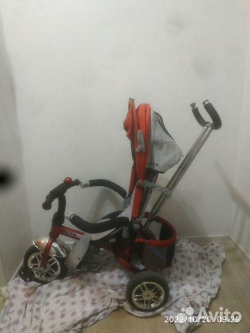 Детский трехколесный велосипед