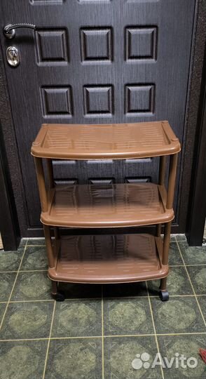 Обувная полка пластиковая б\у