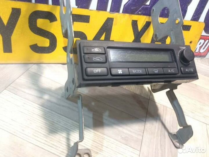 Блок управления климатом Nissan Sunny G10