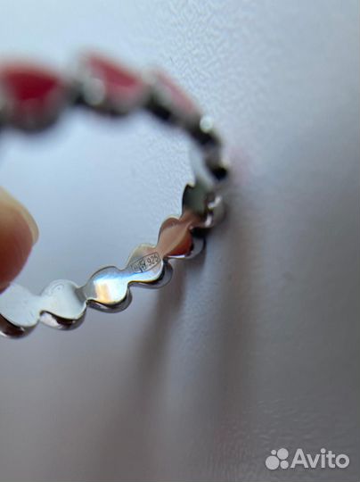 Серебряное кольцо новое женское с сердечками