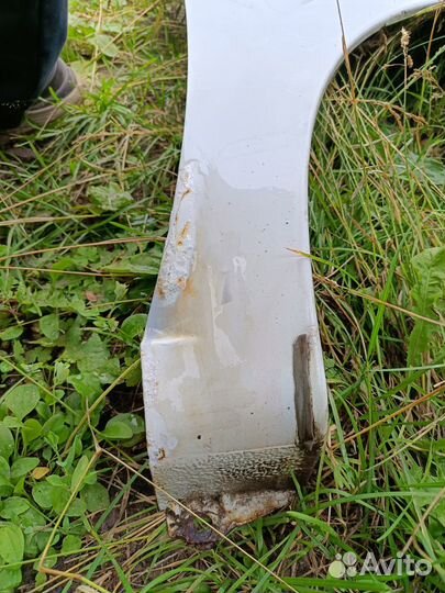 Крыло правое/левое Гранта Калина2 240 Белое облако