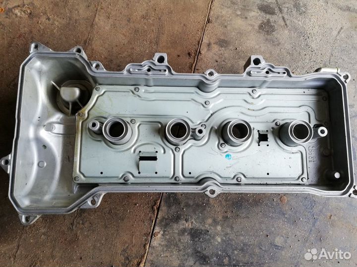 Клапанная крышка Nissan HR15 HR16 1.5