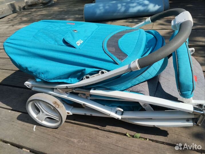 Коляска прогулочная