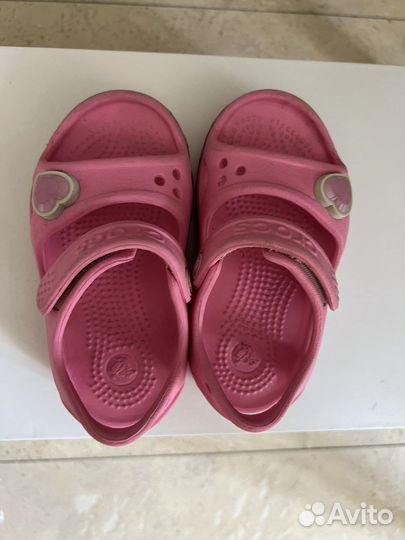 Сандалии crocs c6