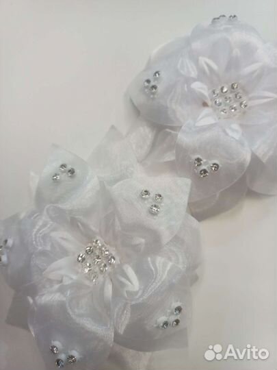 Банты белые для девочек на выпускной