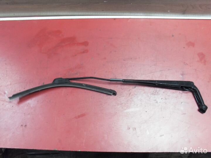 Поводок стеклоочистителя BBF5205200 Lifan Solano 2