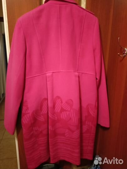 Пальто женское 46 48