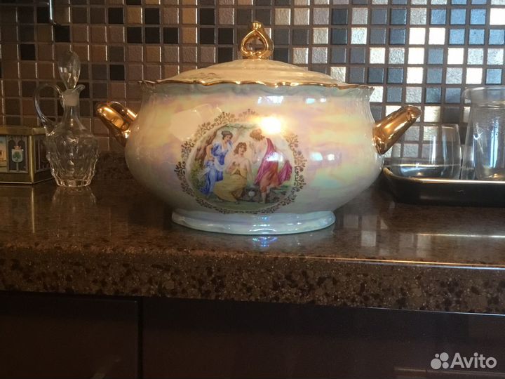 Супница перламутровая 