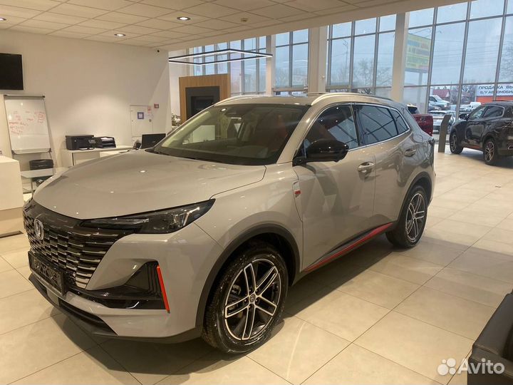 Changan UNI-S 1.5 AMT, 2024