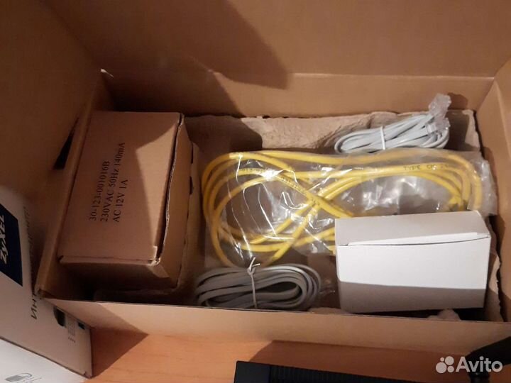 Интернет-центр zyxel P660HTW2 EE