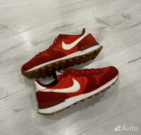 Кроссовки Nike Internationalist 7,5 us