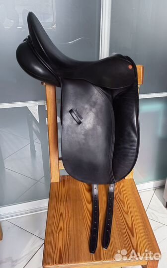 Седло выездковое Euroriding Diamant 17/2