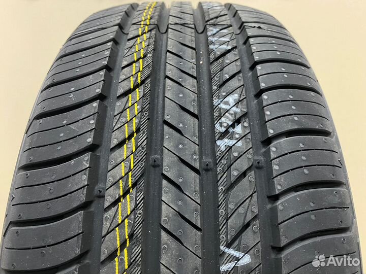 Kumho Crugen HP71 235/55 R17 103V