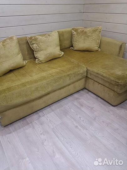Угловой диван б/у