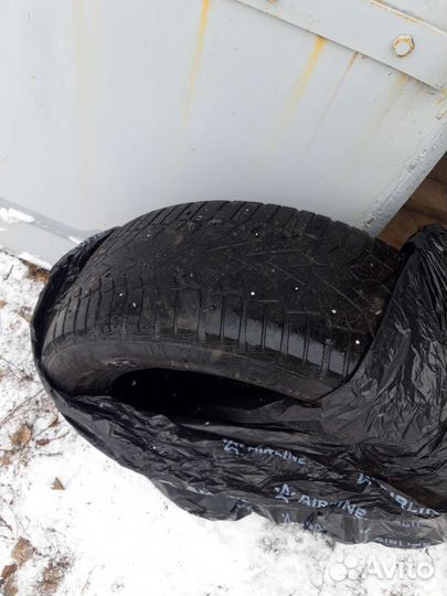 Gislaved Euro Frost 5 215/60 R16