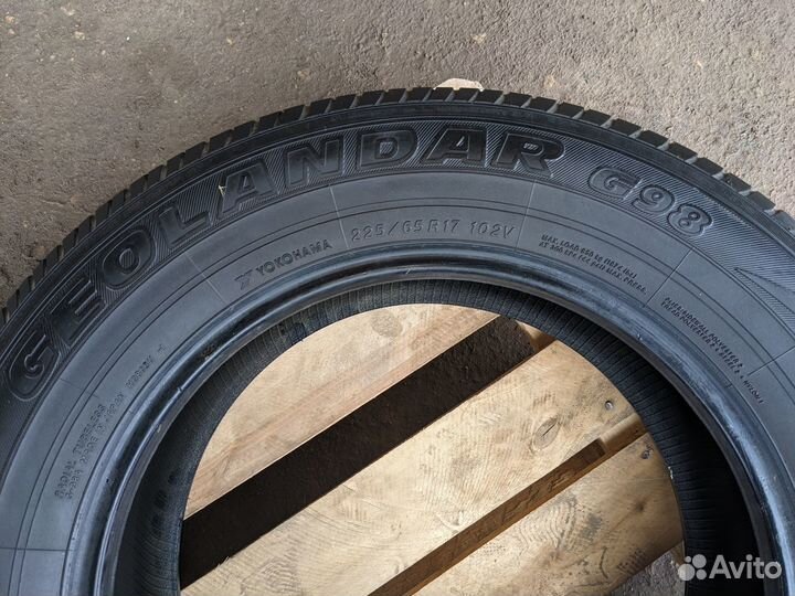 Yokohama Geolandar G98 225/65 R17 102V