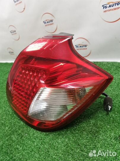 Стоп-сигнал задний правый Kia Ceed хетчбэк 1.4