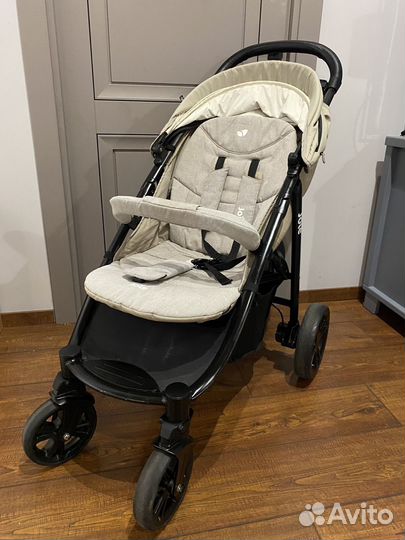 Коляска Joie Litetrax 4 DLX