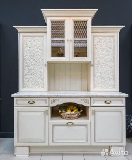 Кухонный шкаф буфет
