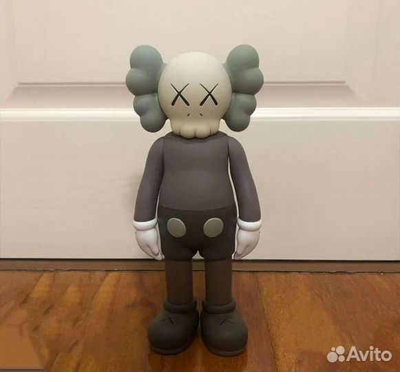 Фигурка Kaws 18см