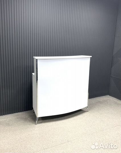 Ресепшен Люкс 1 белый глянец