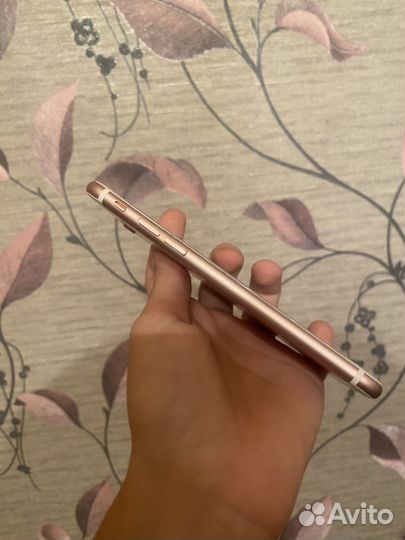 iPhone 6S, 64 ГБ