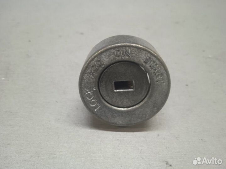 Замок зажигания Mitsubishi Colt хэтчбек 1.3 2008