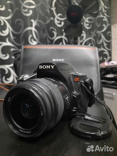 Зеркальный фотоаппарат