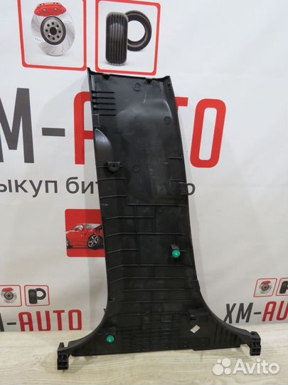 Обшивка стойки средняя правая Hyundai Solaris 2