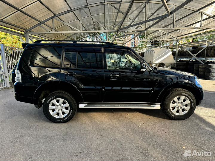 Mitsubishi Pajero 3.2 AT, 2015, 91 832 км